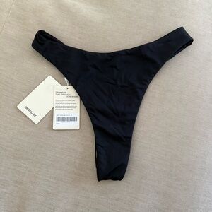 MONDAY Swimwear Black Bikini Bottom